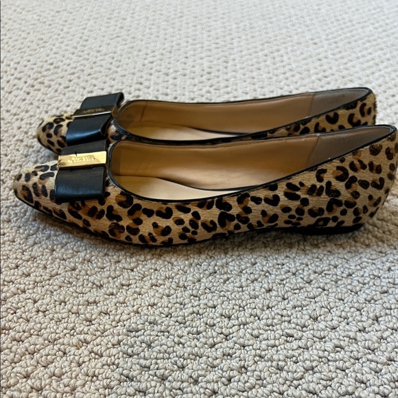 Kate Spade Animal Print Flats with Black Accent - Picture 6 of 9